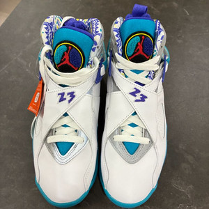 조던 에어 조던 8 레트로 흰/빨/파 245 이미지