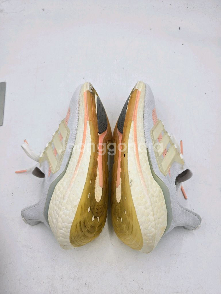 아디다스 울트라부스트 21 운동화245--3