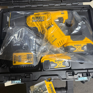 디월트 DCS387 무선 콘크리트 절단기 세트