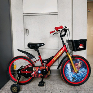 아이언맨 18인치 어린이 자전거 팔아요