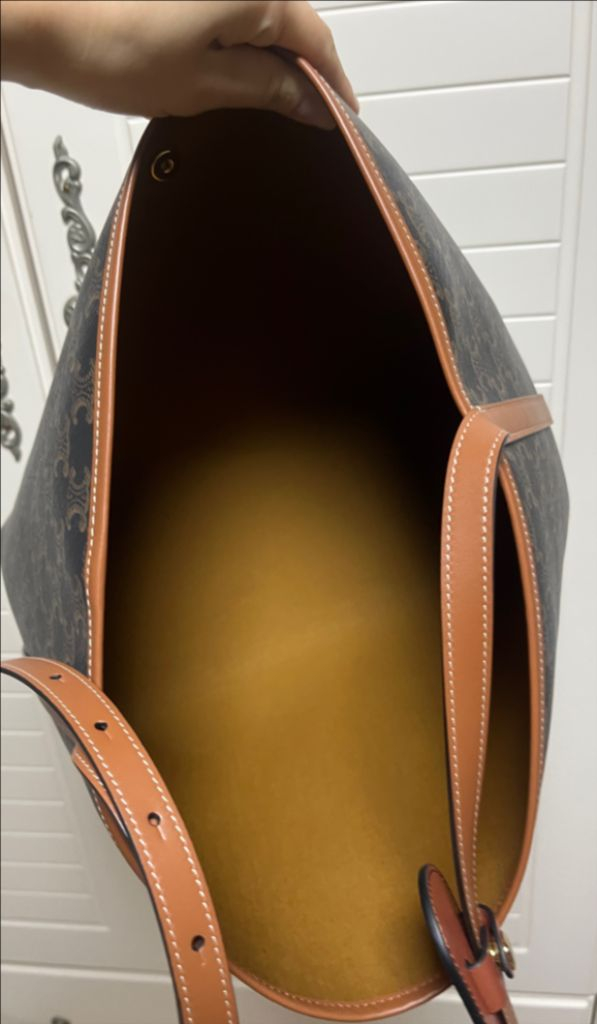 셀린느 소프트 쇼퍼 백 - 트리옹프 캔버스 & 카프스킨--6