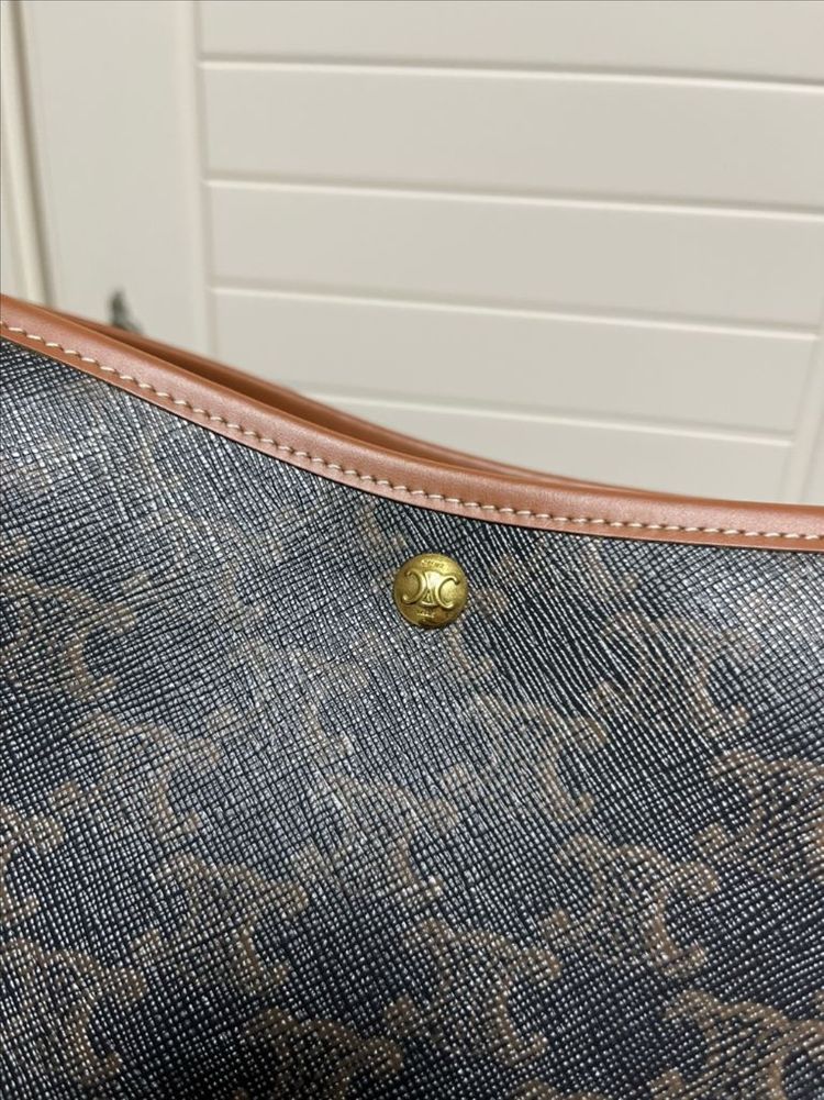 셀린느 소프트 쇼퍼 백 - 트리옹프 캔버스 & 카프스킨--7