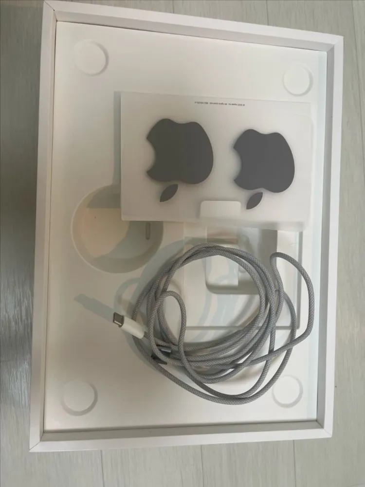 배터리성능100% 맥북에어M2 13인치 8GB/256GB 이미지