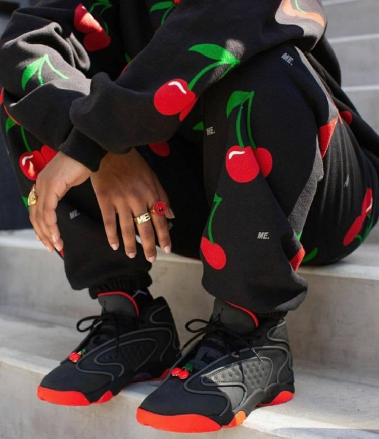 [230] 나이키 우먼 에어 조던 멜로디 에샤니 한정판 운동화 이미지