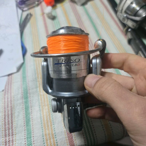 다이와 트라이소 2500 번 LBD 낚시릴 이미지