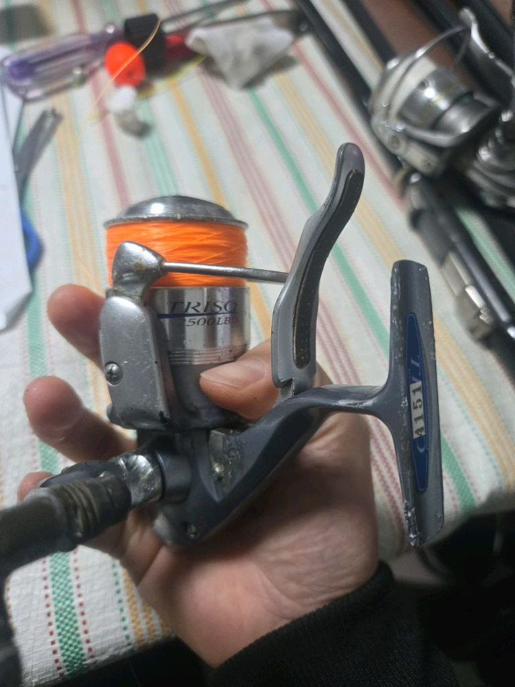 다이와 트라이소 2500 번 LBD 낚시릴 이미지