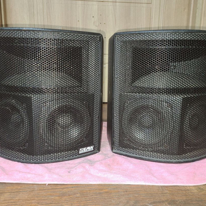 EAW UB22i 5인치 스피커