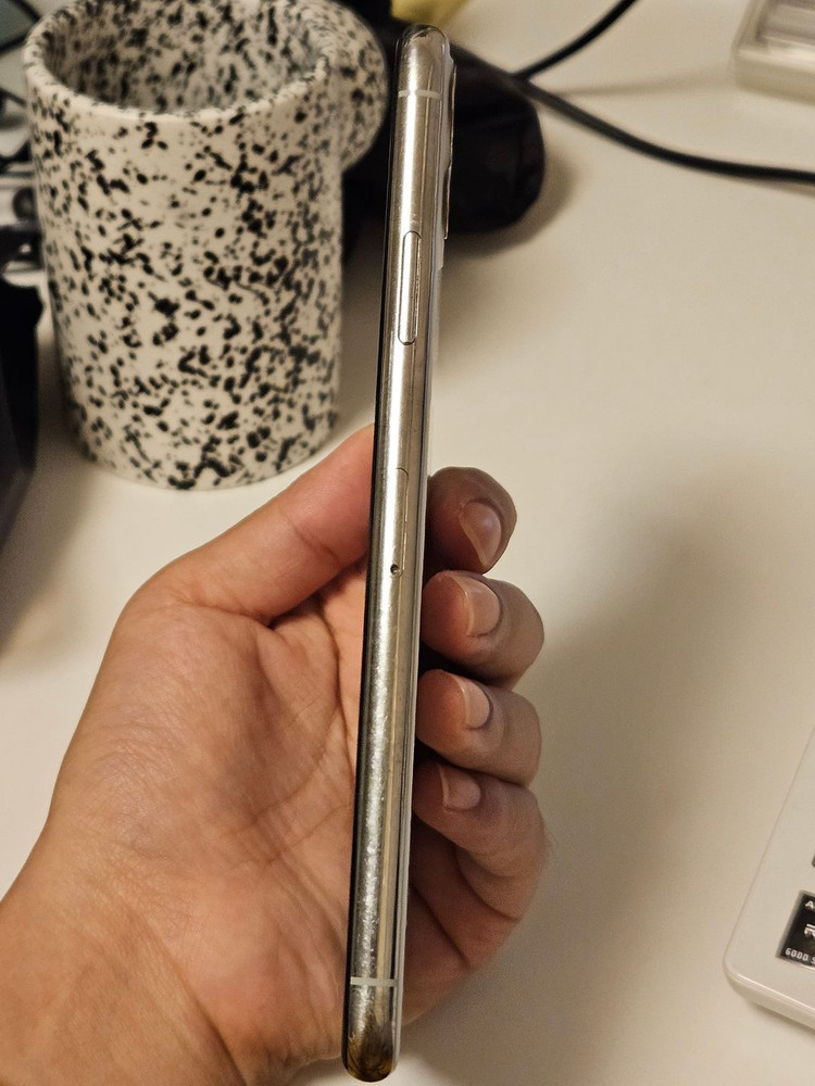 아이폰11프로맥스 256GB 실버--6