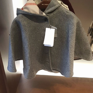 버버리 키즈 판쵸 니트 케이프 L사이즈 정품 새상품급