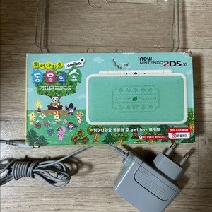 닌텐도 2ds xl 튀어나와요 동물숲 에디션 새상품급 풀박 팝니다