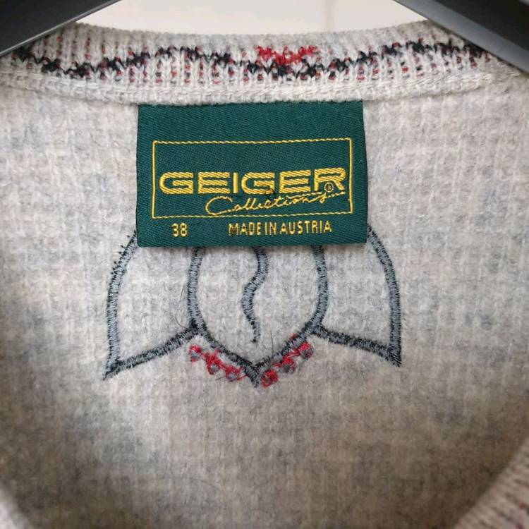 명품 GEIGER 가이거 아플리케 디테일 보일드울 자켓--9