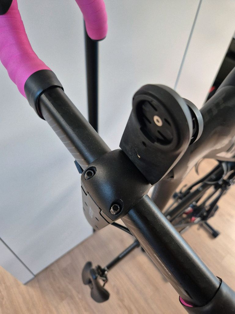 자이언트 자이언트 프로펠 어드밴스1 2021 무광블랙 풀카본 디스크 차량 판매합니다 이미지