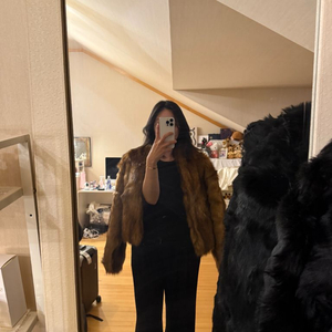 (교환가능)Khy 카일리제너 폭스퍼자켓