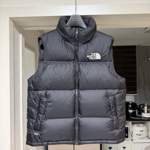 노스페이스 1996 레트로 눕시 베스트 블랙 팝니다