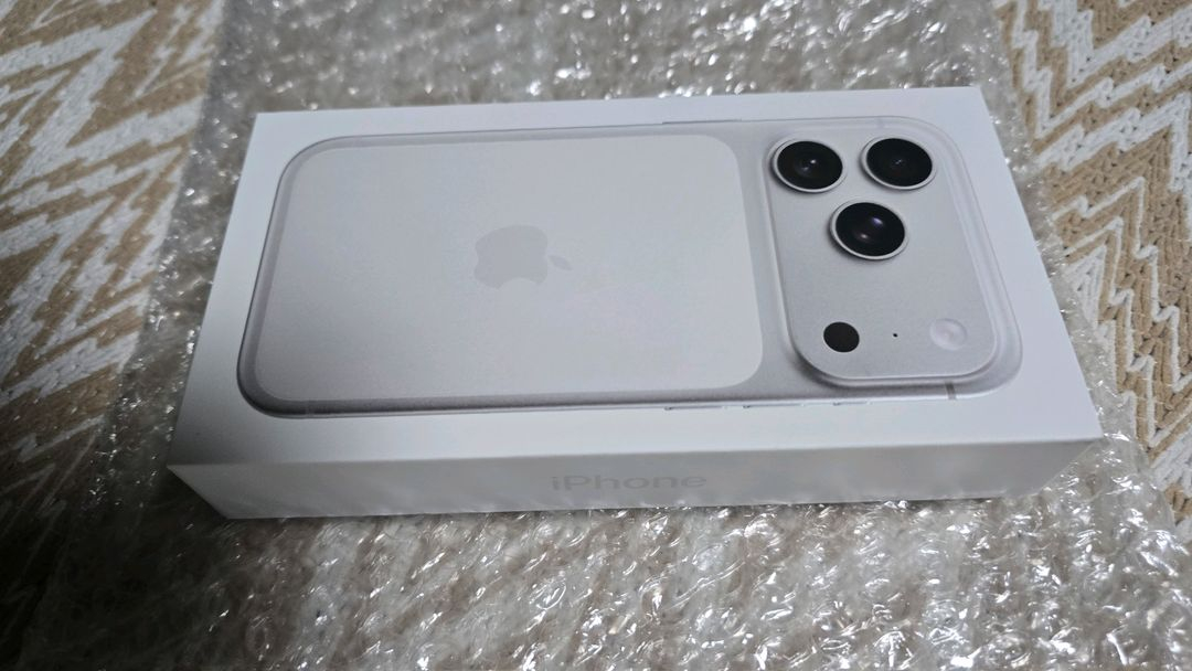 Apple 아이폰 17 Pro 자급제 실버--1