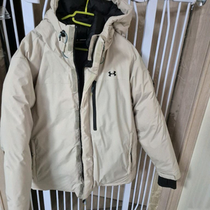 언더아머 히말라야급 패딩