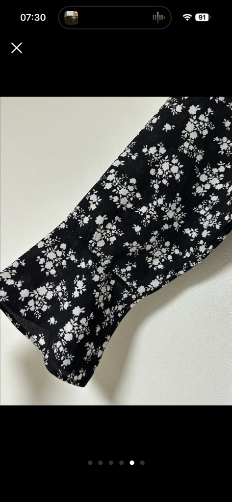 블랙 앤 화이트 플라워 밴딩 롱 원피스--4