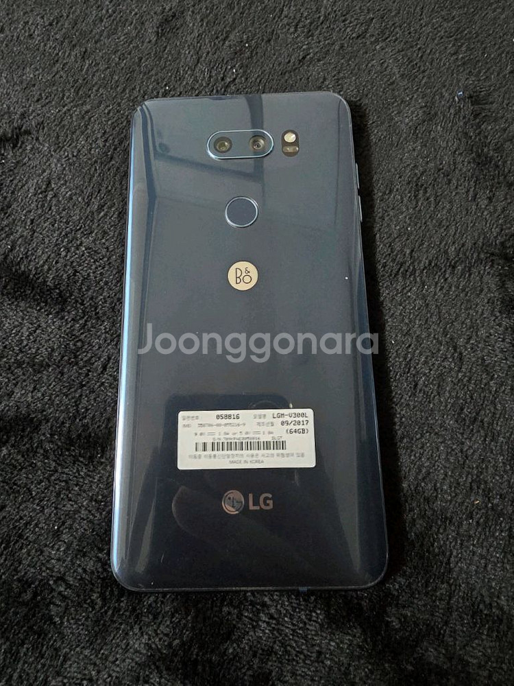 LG V 30--1