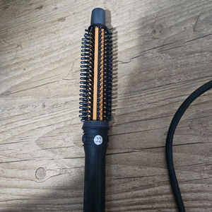 예스뷰티 브러쉬고데기 22 mm