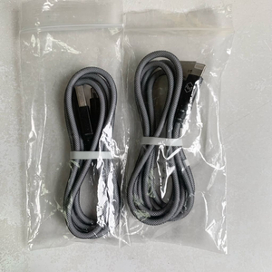 [새상품] 신지모루 아이폰 8핀 충전기 USB 이미지