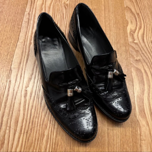 스튜어트 와이츠먼 로퍼 (245)