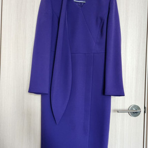 모조에스핀 여자보라색정장원피스