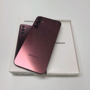 자급제 갤럭시 A24 128기가 다크레드 풀박스 팝니다.