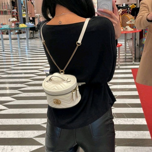 구찌 마몽 마틀라세 백팩