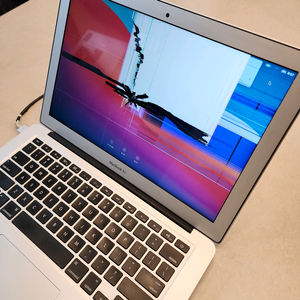 택포)맥북에어 A1466 부품용팝니다.