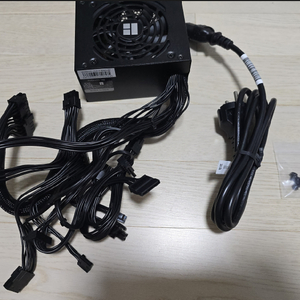 Thermalright TR-ABFX500 80 Plus Bronze SFX 파워서플라이