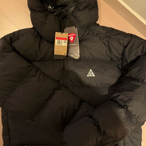 [새상품] 나이키 acg 패딩 블랙 L