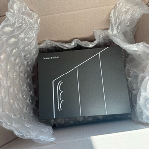 갤럭시 트라이폴드 자급제 새상품 서울