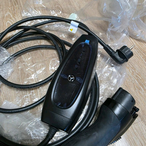 벤츠전기차 충전 케이블