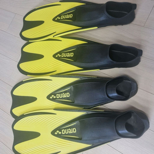 아레나 오리발 210~215사이즈