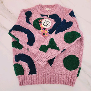 리미떼두두 니트m 새상품 판매합니다.