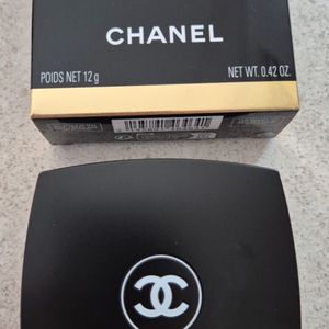 샤넬 울트라 르 뗑 쿠션 BR12