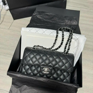 샤넬 클래식 스몰