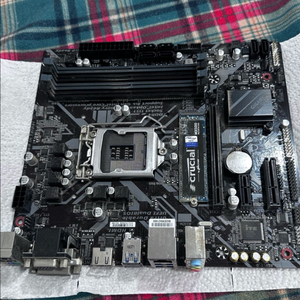 i7-8700K CPU + B460M 메인보드 세트