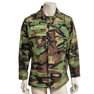 육군 구형 3군사령부 의무 대위 후기형 동계 위장복 전투복 상의 자켓 (L) 이미지