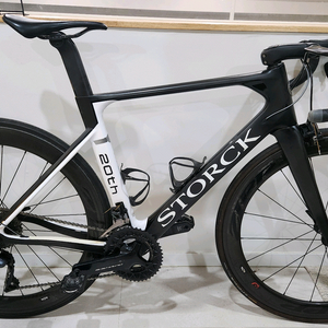스톡 STORCK 20주년기념한정판 에어패스트