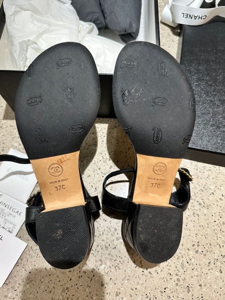 [37]샤넬 체인 장식 플립플랍 샌들--7