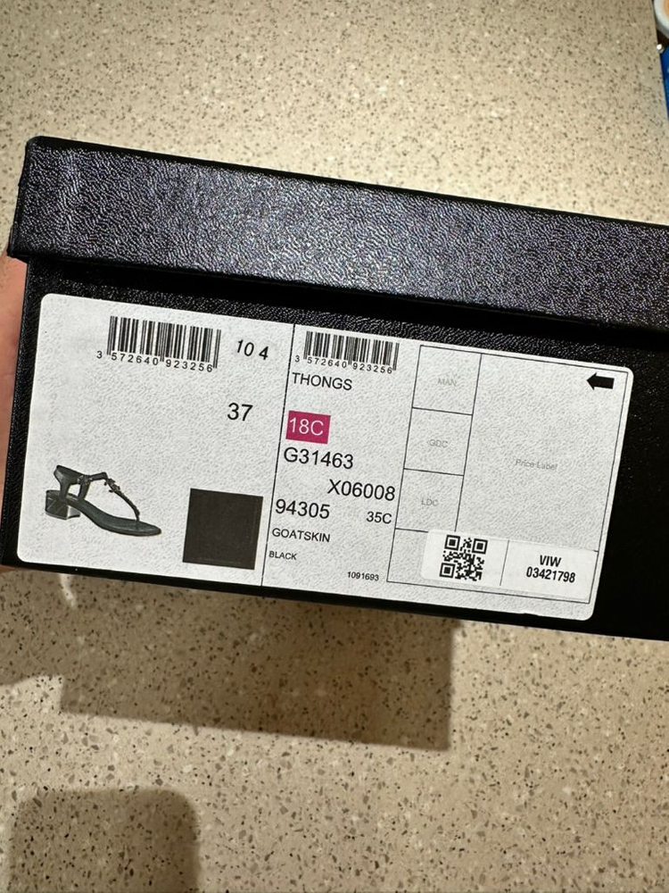 [37]샤넬 체인 장식 플립플랍 샌들--9