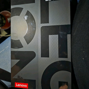 레노버Y700 4세대256기가 블랙