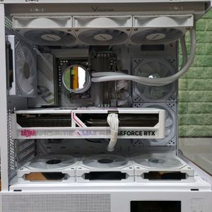 미사용 ) 9800X3D & RTX5080 OC 컴퓨터 PC 판매