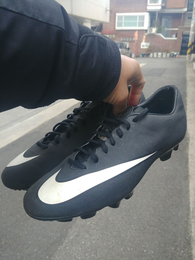 나이키 머큐리얼 베이퍼 11 hg 블랙 275m 이미지