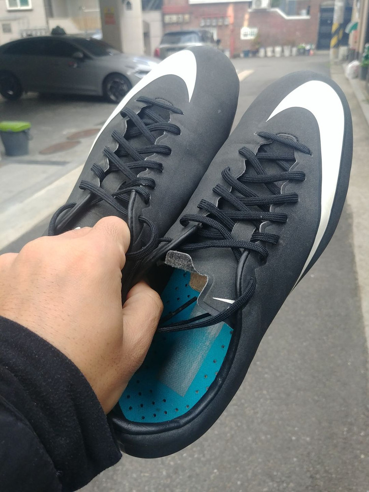 나이키 머큐리얼 베이퍼 11 hg 블랙 275m 이미지