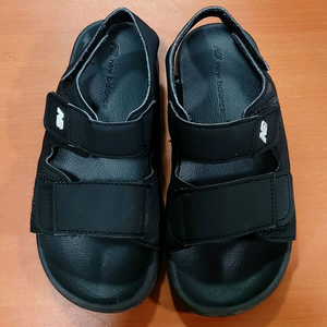 아동 뉴발란스키즈샌들 벨크로찍찍이샌들180mm