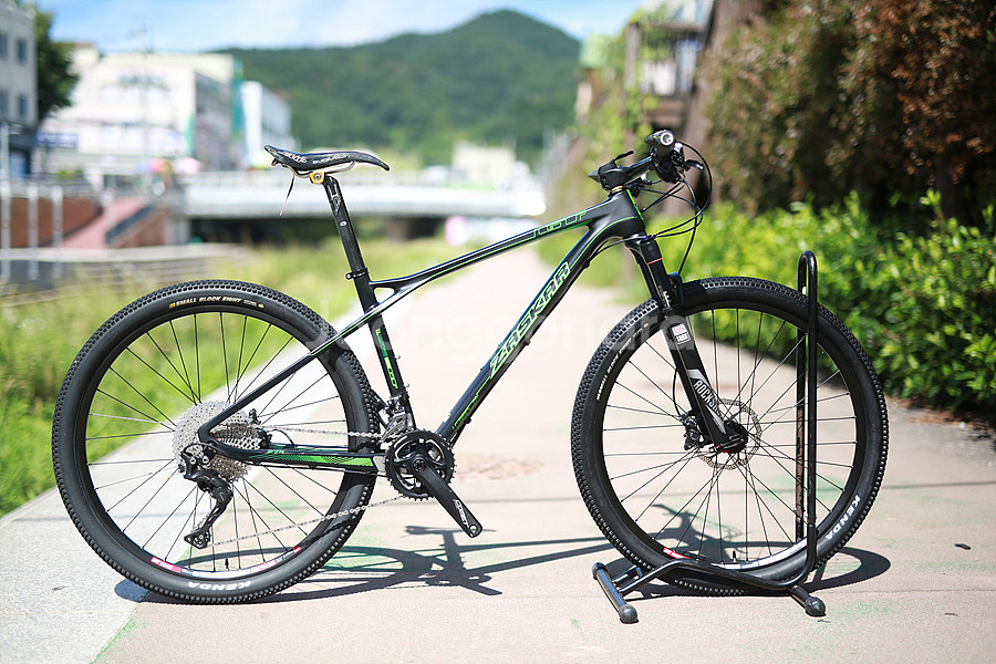 *상태 좋음*16년 GT 자스카 익스퍼트 카본 M사이즈 27.5인치--2