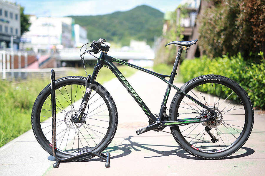 *상태 좋음*16년 GT 자스카 익스퍼트 카본 M사이즈 27.5인치--3