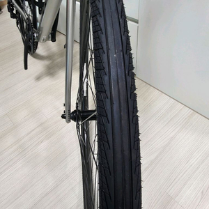 26년형 미개봉 트렉 FX3 하이브리드 MTB 자전거